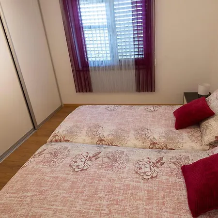 Salt Pans بورتوروز